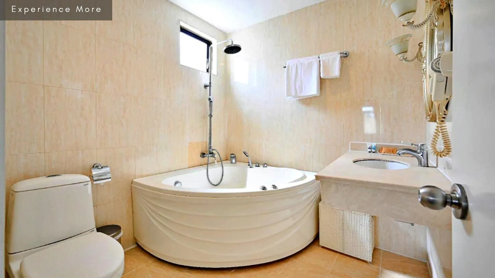 Hanz Premium Adela Hotel Ho Chi Minh City